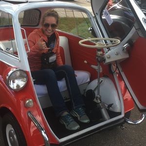 Meet your Posher, Jade